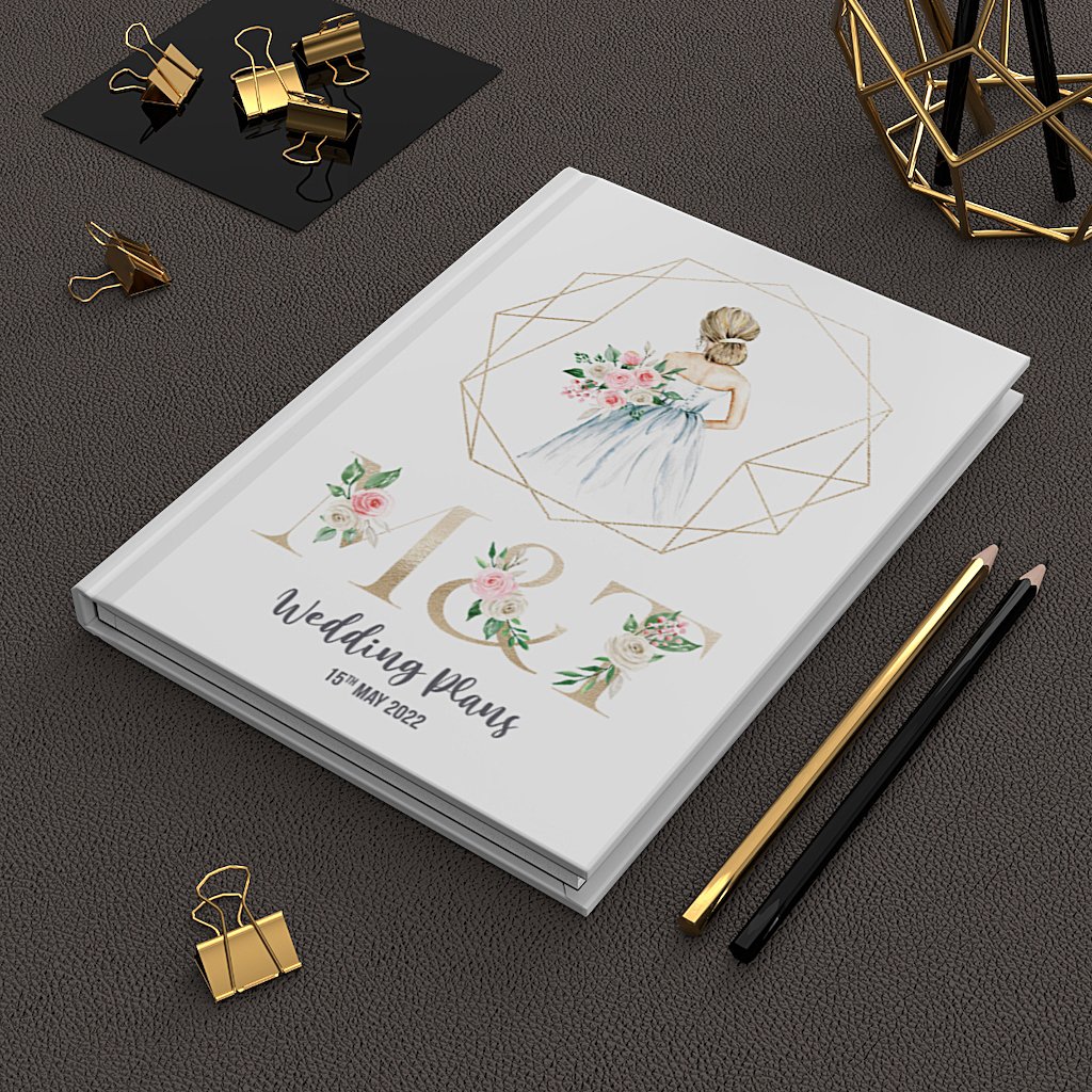Personalisable-Hardcover-Wedding-Planner-with-bride